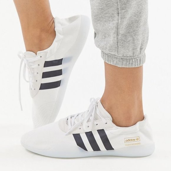 white canvas shoes adidas